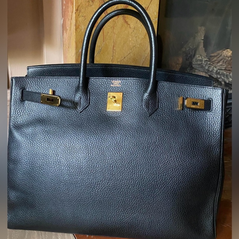 Birkin 40 black Ardennes leather, gold hardware
